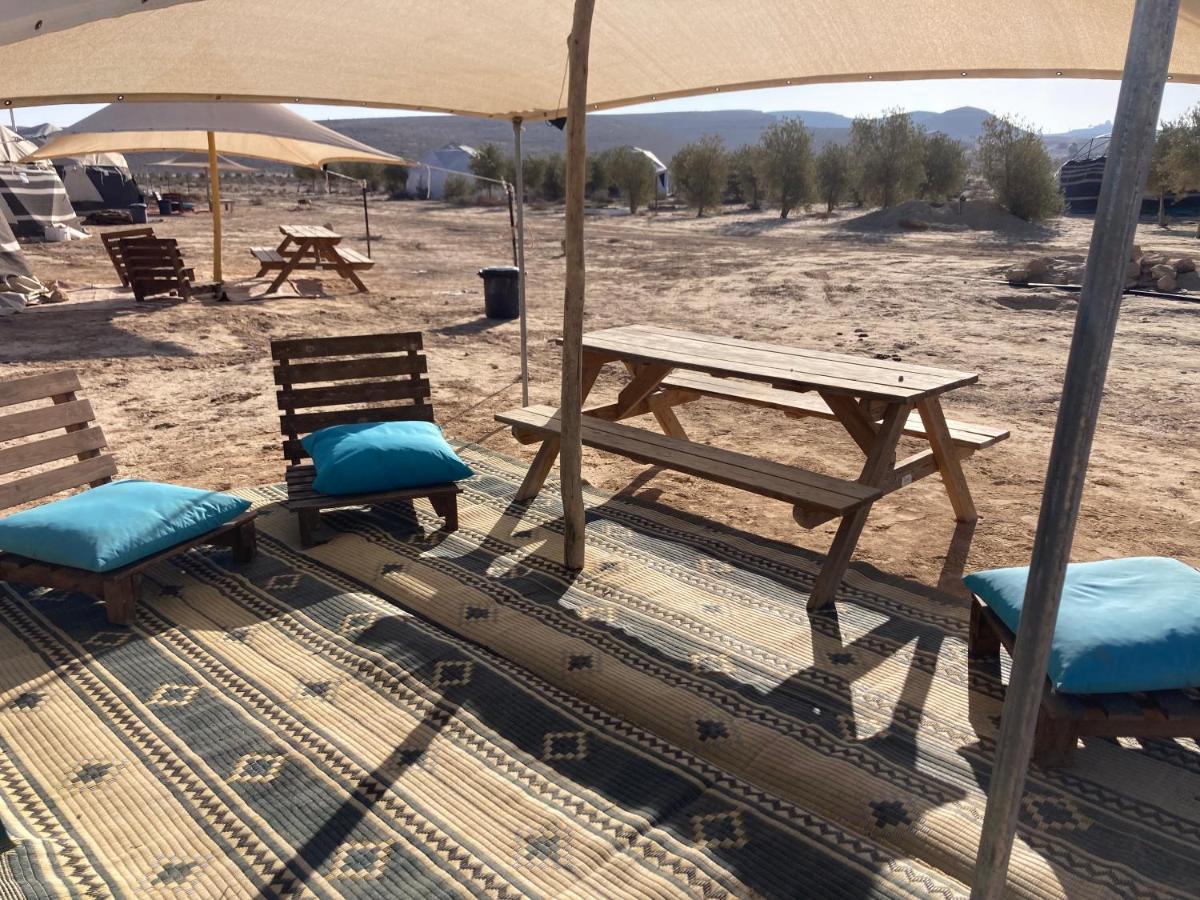 Skyline Eco-Camp Hotel Mitzpe Ramon Bagian luar foto